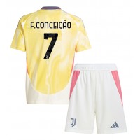 Juventus Francisco Conceicao #7 Fußballbekleidung Auswärtstrikot Kinder 2024-25 Kurzarm (+ kurze hosen)